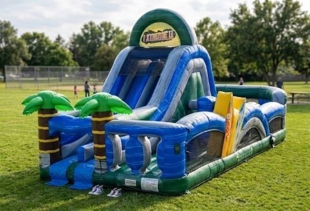 Kids racing the Extreme Tropical wet dry obstacle course rental in Chicago